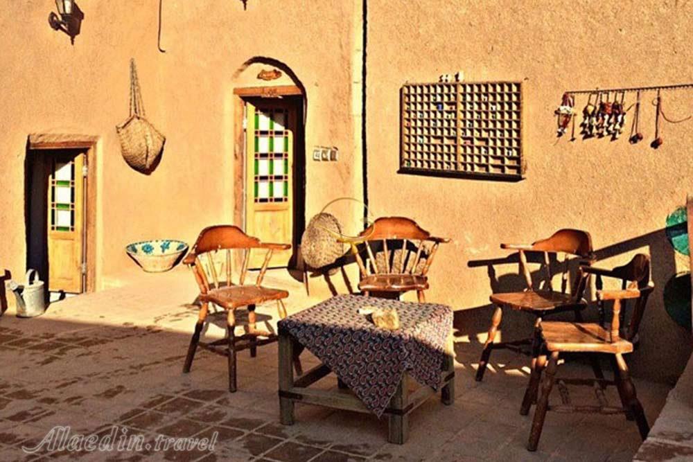 کافه هنر (خانه هنر) یزد | علاءالدین تراول