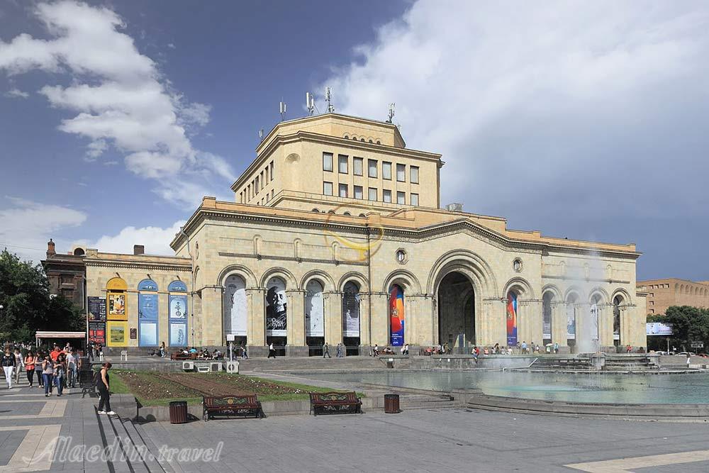 گالری ملی هنر ارمنستان در ایروان | علاءالدین تراول