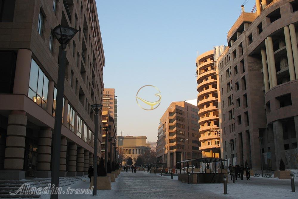 بازار سرپوشیده ایروان ارمنستان | علاءالدین تراول