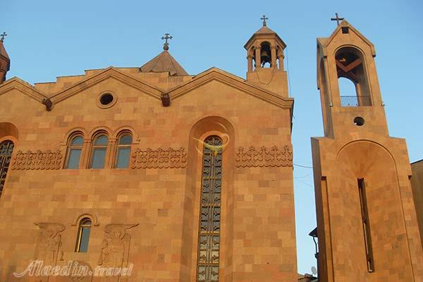 کلیسای سارکیس مقدس در ایروان - ارمنستان