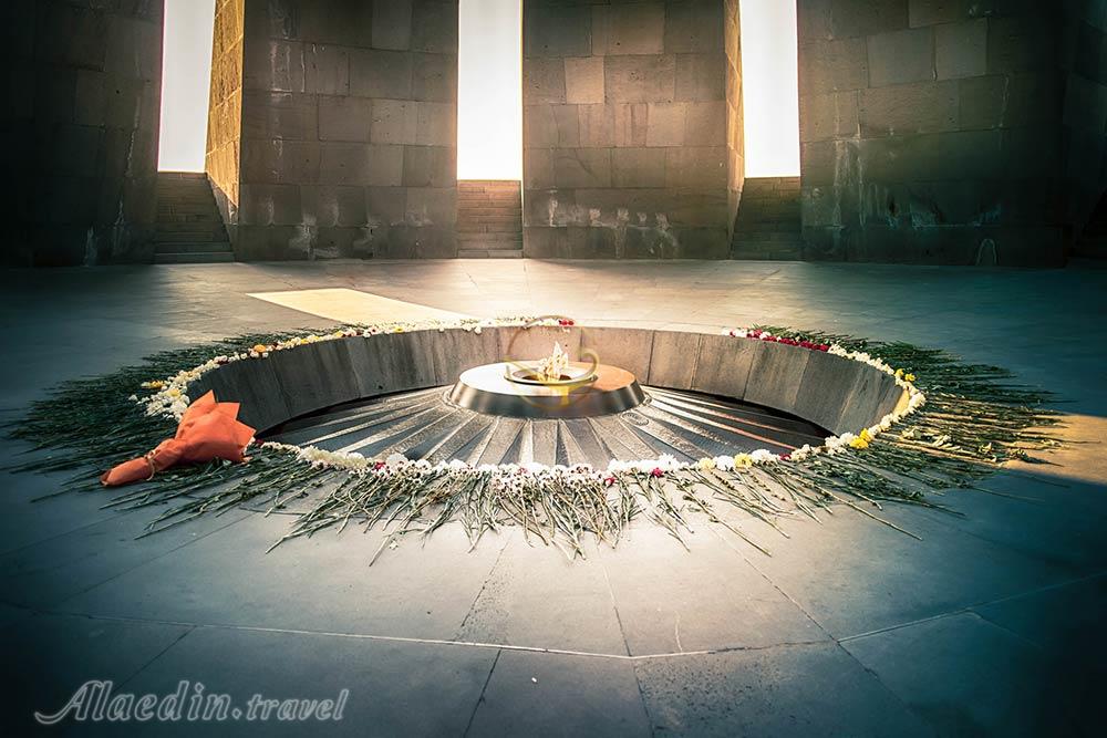 یادمان نسل‌ کشی ارمنی ها در ایروان - ارمنستان | علاءالدین تراول