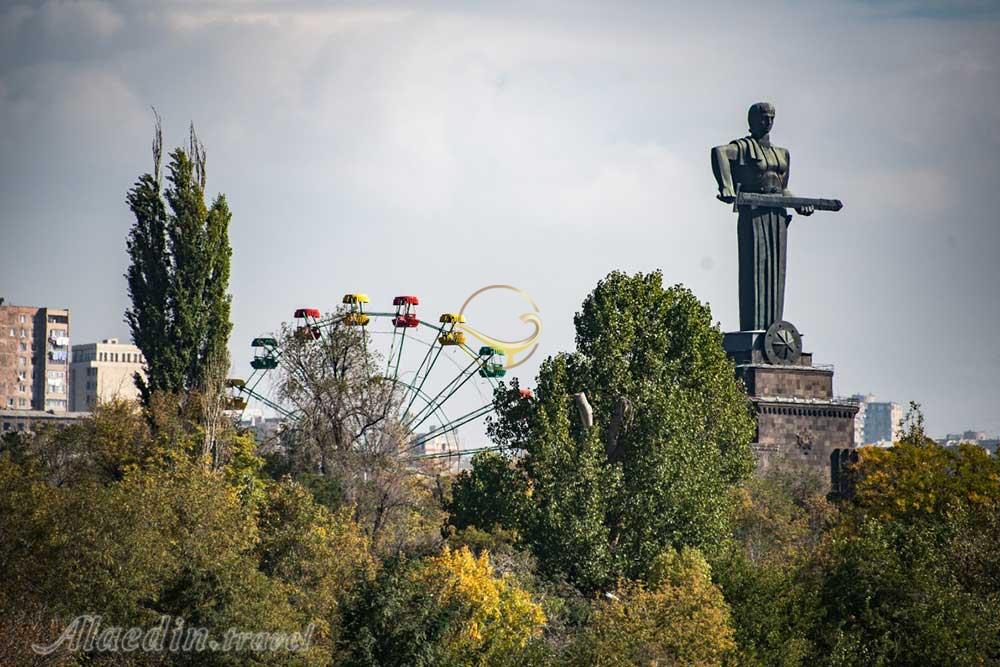 پارک پیروزی ایروان در ارمنستان | علاءالدین تراول