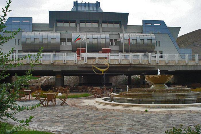 سالن آب و آتش هتل امیرکبیر اراک | علاءالدین تراول