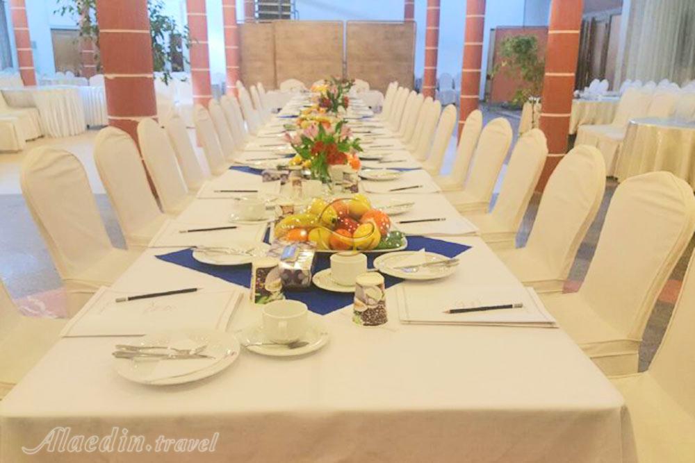 سالن چندمنظوره هتل اسپیناس آستارا | علاءالدین تراول