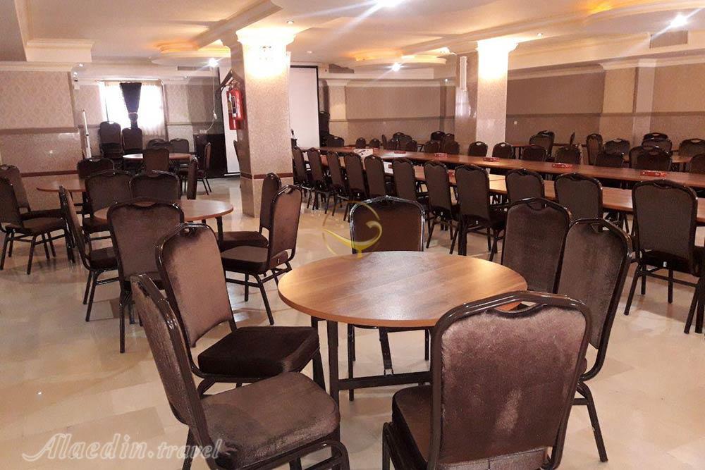 سالن هتل بام بروجن چهارمحال و بختیاری | علاءالدین تراول