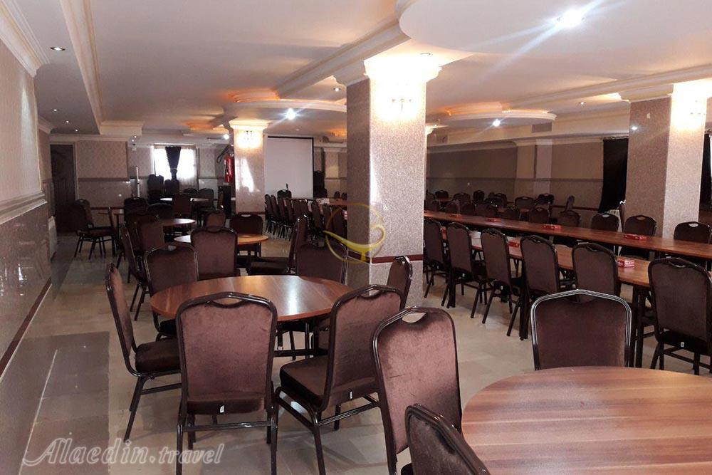 سالن هتل بام بروجن چهارمحال و بختیاری | علاءالدین تراول