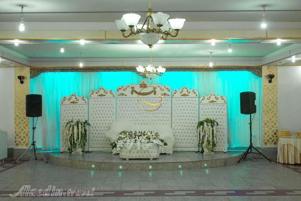 سالنهای هتل ایران زمین دروود لرستان | علاءالدین تراول