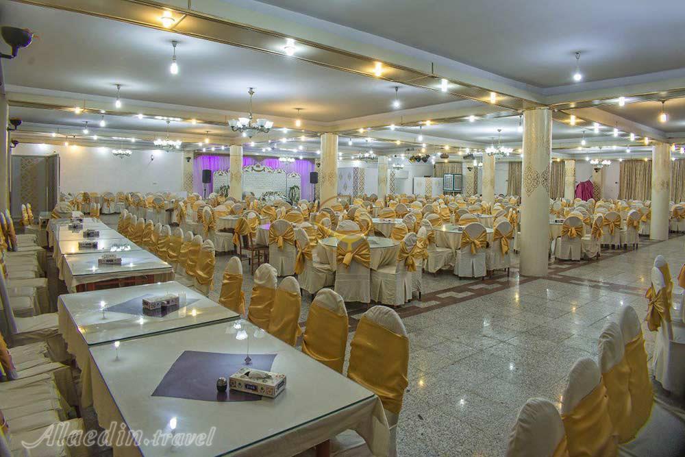 سالن شماره 1 هتل ایران زمین دروود لرستان | علاءالدین تراول