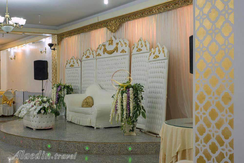 سالن شماره 2 هتل ایران زمین دروود لرستان | علاءالدین تراول