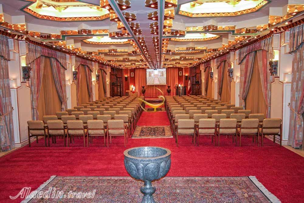 سالن های هتل عباسی اصفهان | علاءالدین تراول