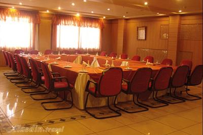 سالن باران هتل آسمان اصفهان | علاءالدین تراول