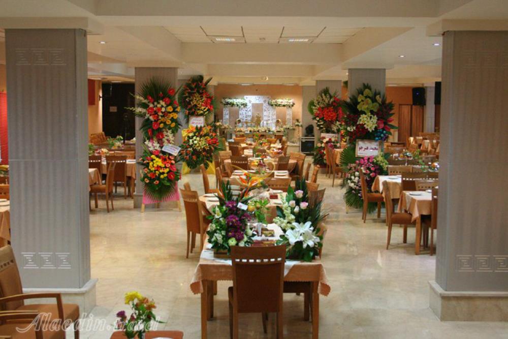 سالن اجتماعات هتل پیروزی اصفهان | علاءالدین تراول