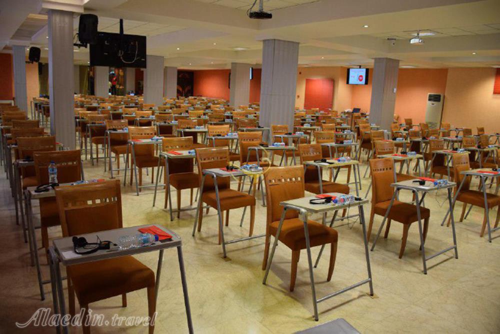 سالن اجتماعات هتل پیروزی اصفهان | علاءالدین تراول