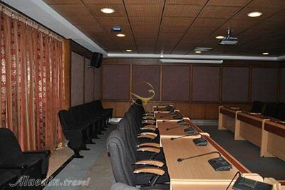 سالن ملاصدرا مرکز همایش های بین المللی کیش