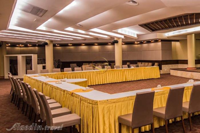 سالن کامتینا هتل مارینا پارک کیش | علاءالدین تراول