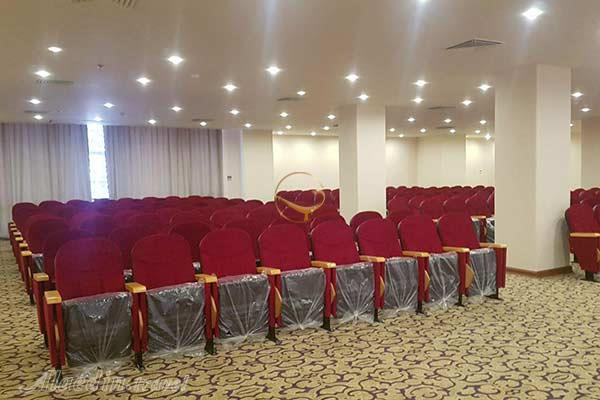 سالن آمفی تئاتر هتل میراژ کیش