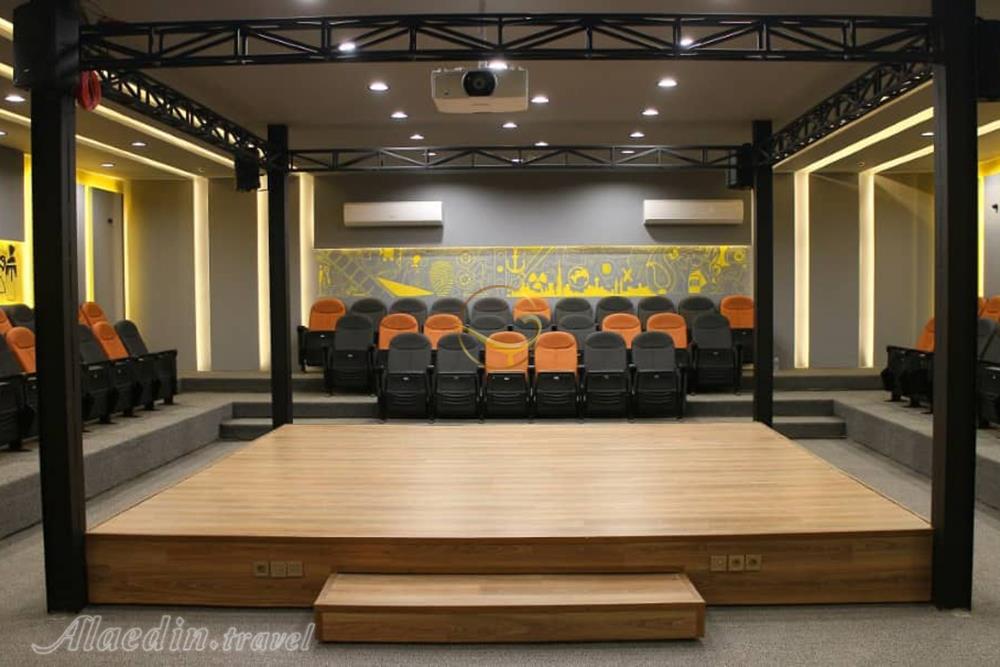 تالار فرهنگی شهر کتاب مشهد | علاءالدین تراول