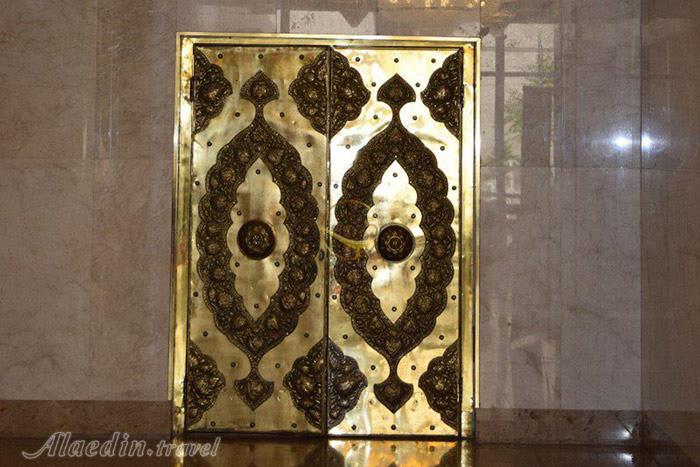 سالن آینه هتل هما 1 مشهد | علاءالدین تراول