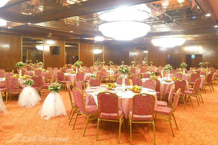 سالن آینه هتل هما 1 مشهد | علاءالدین تراول