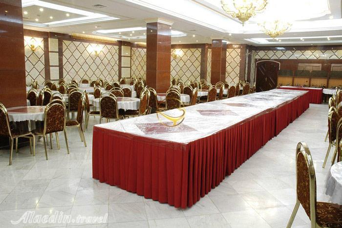 سالن پارسیان 1 هتل پارسیان مشهد | علاءالدین تراول