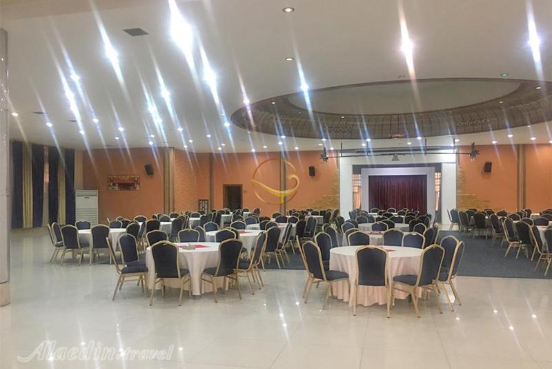 سالن خورشید هتل توریست توس مشهد | علاءالدین تراول