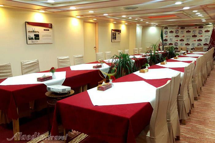 سالن همایش عطار هتل بین المللی قم | علاءالدین تراول