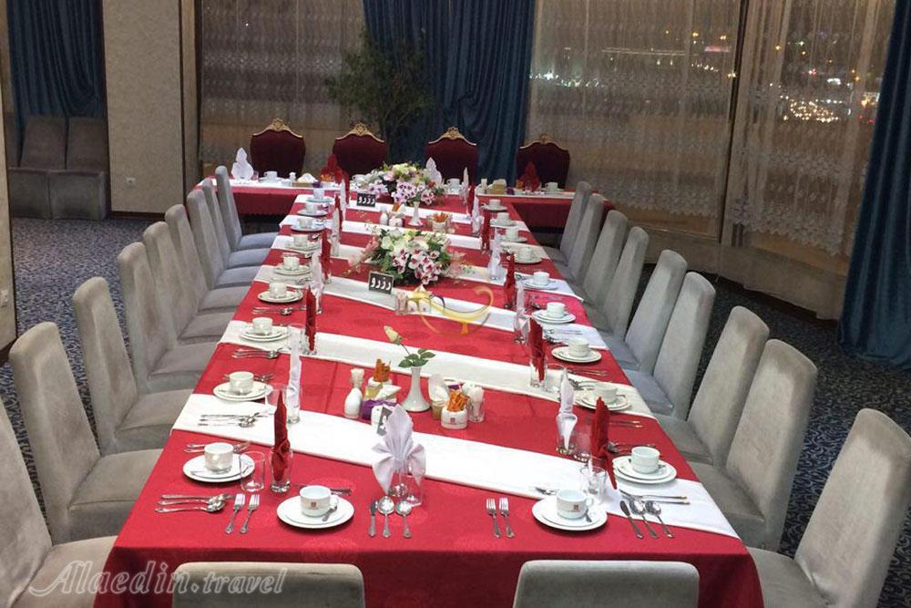 تالار یاقوت سجاد هتل پارسیا قم | علاءالدین تراول