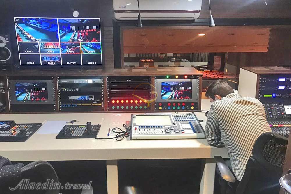 تالار کنفرانس اتاق اصناف فارس | علاءالدین تراول