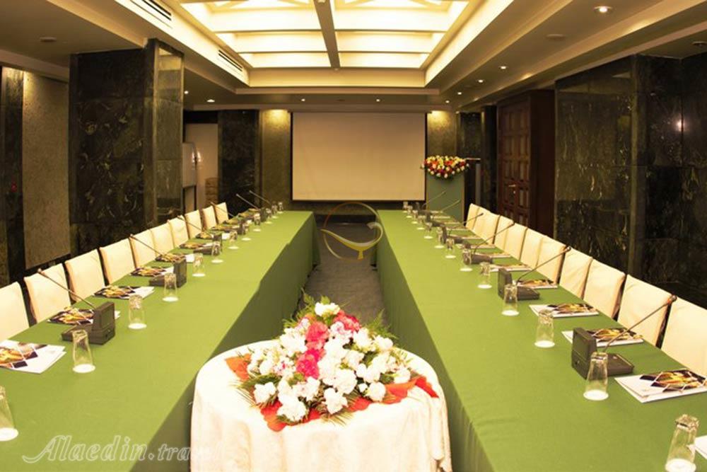 سالن های هتل پارس شیراز | علاءالدین تراول