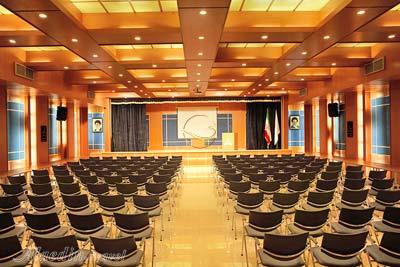 سالن آمفی تئاتر هتل گسترش تبریز