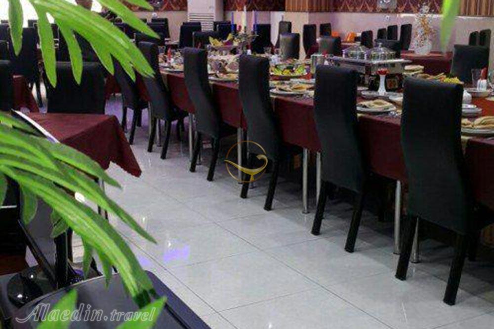 سالن های هتل استقبال تبریز | علاءالدین تراول