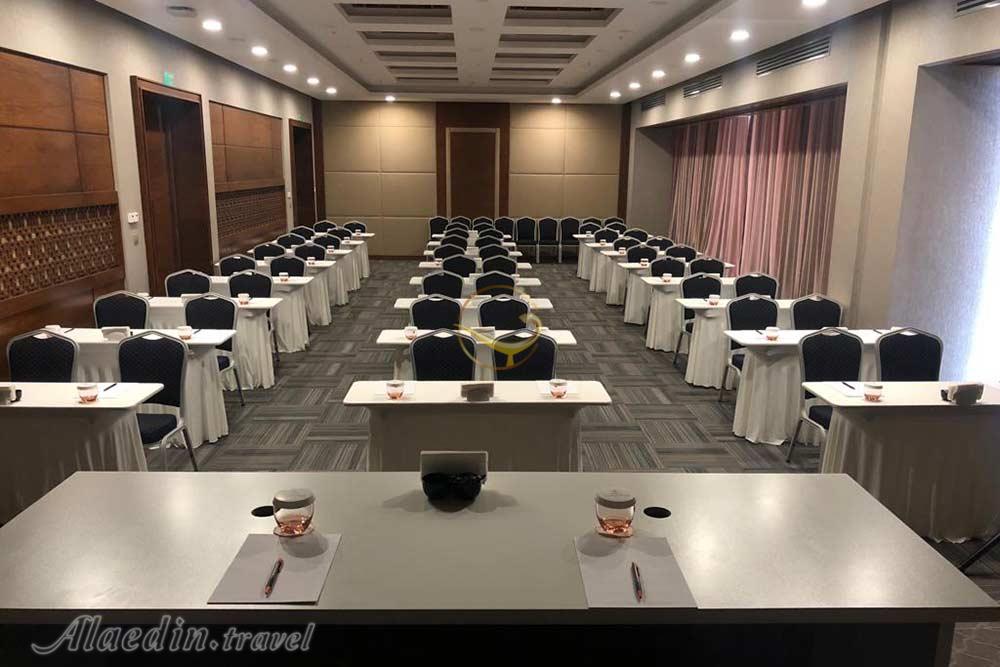 سالن های هتل کایا لاله پارک تبریز | علاءالدین تراول