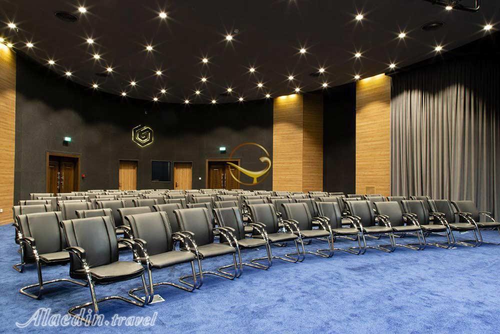 سالن همایش مجتمع آوا جنرال تهران | علاءالدین تراول