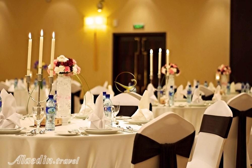 سالن های هتل پارسیان آزادی تهران | علاءالدین تراول