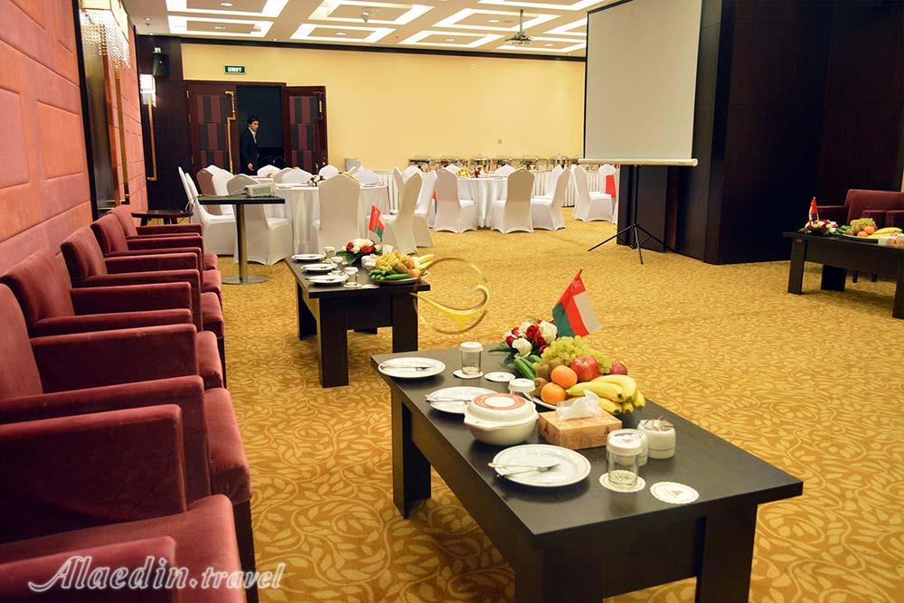 سالن های هتل پارسیان آزادی تهران | علاءالدین تراول