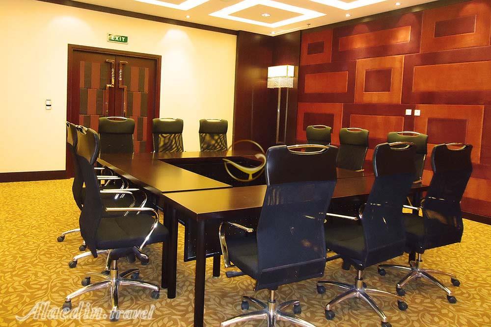 سالن های هتل پارسیان آزادی تهران | علاءالدین تراول