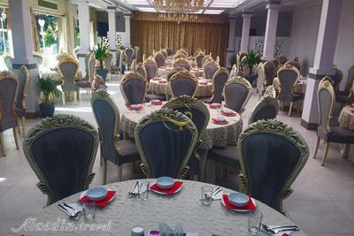 سالن همایش یک هتل بلوط تهران