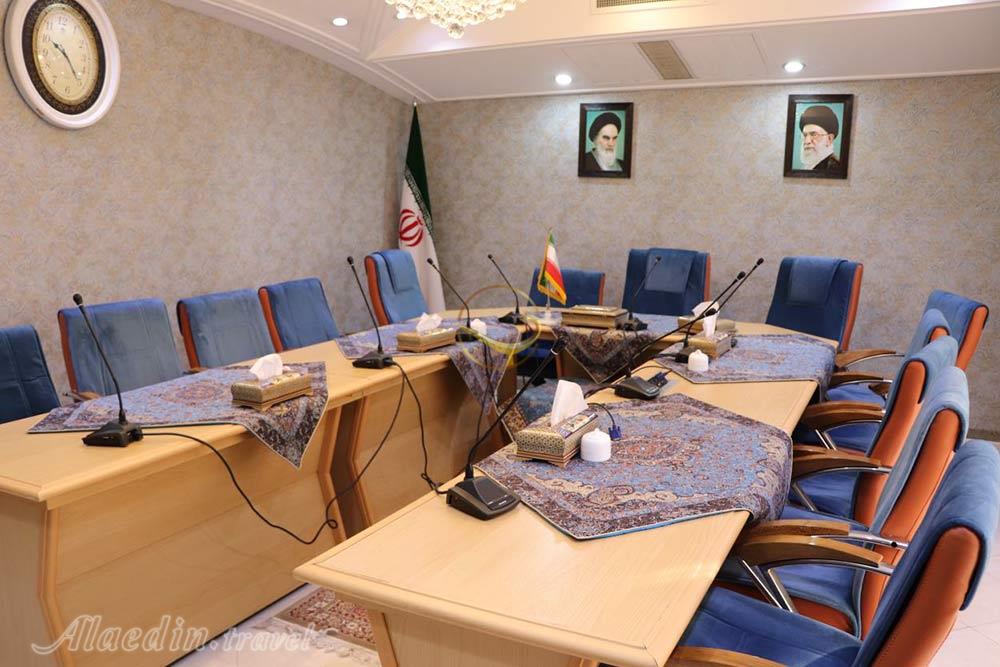 سالن مدیران هتل بستان تهران | علاءالدین تراول