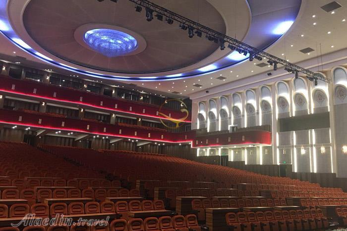 سالن تهران رویال هال هتل اسپیناس پالاس تهران | علاءالدین تراول