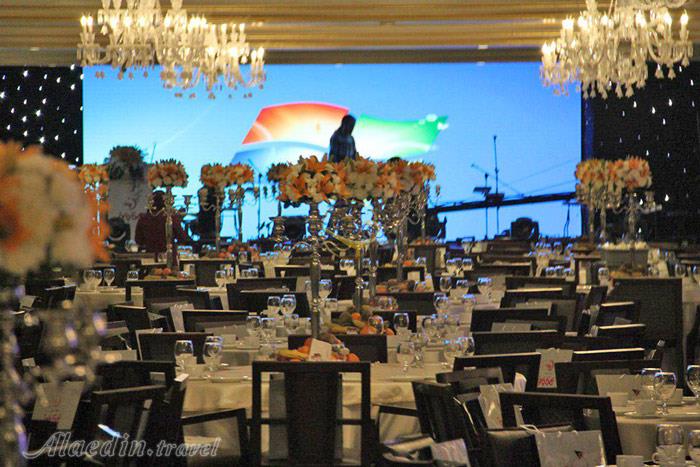 سالن بزرگ هتل اسپیناس پالاس تهران | علاءالدین تراول