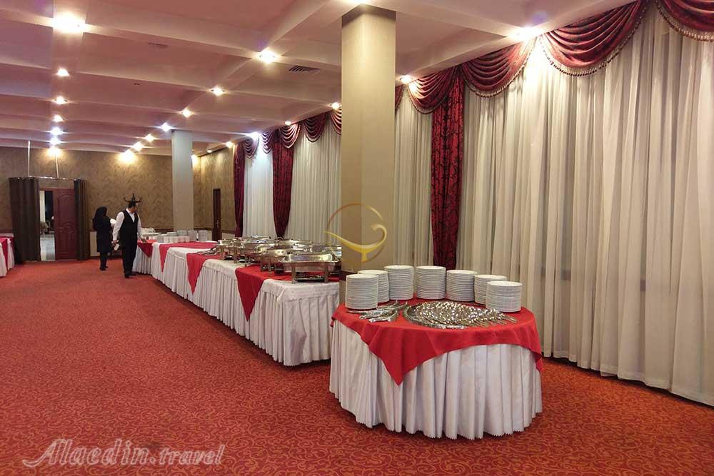 سالن های هتل پارسیان استقلال تهران | علاءالدین تراول