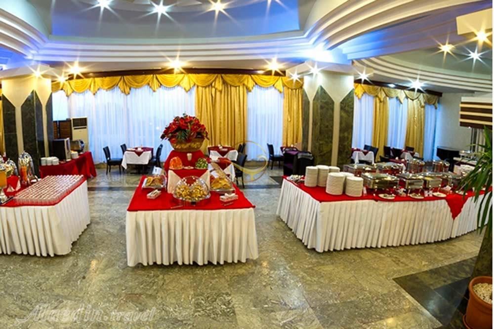 سالن یاس 1 هتل پارسیان استقلال تهران | علاءالدین تراول