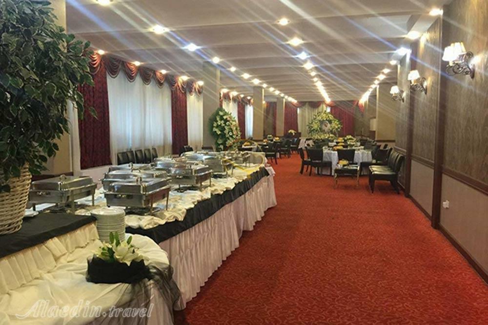 سالن یاس 1 هتل پارسیان استقلال تهران | علاءالدین تراول