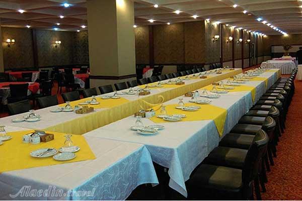 سالن یاس 1 هتل پارسیان استقلال تهران