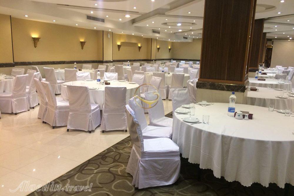 سالن صدف هتل بزرگ تهران | علاءالدین تراول