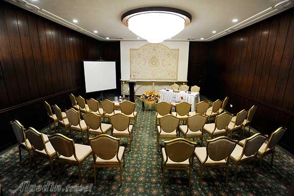 سالن سنبل هتل لاله تهران