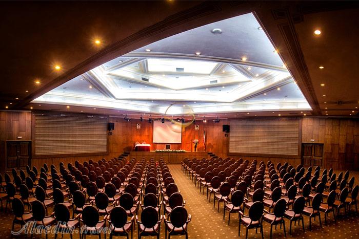 سالن هگمتانه هتل المپیک تهران | علاءالدین تراول