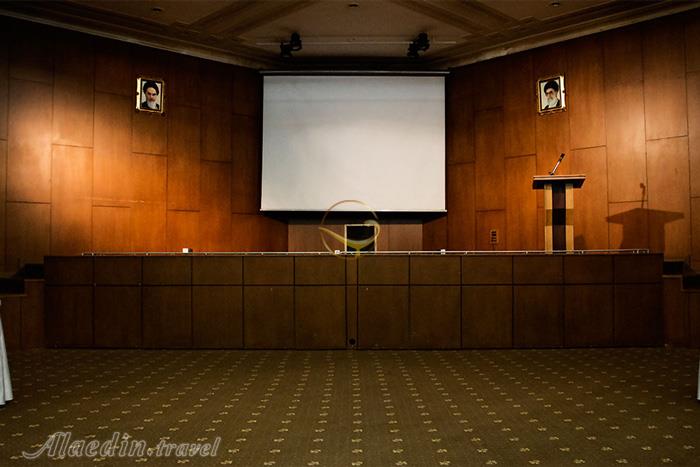 سالن هگمتانه هتل المپیک تهران | علاءالدین تراول