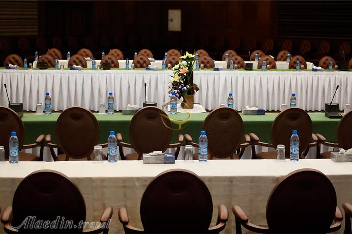 سالن هگمتانه هتل المپیک تهران | علاءالدین تراول