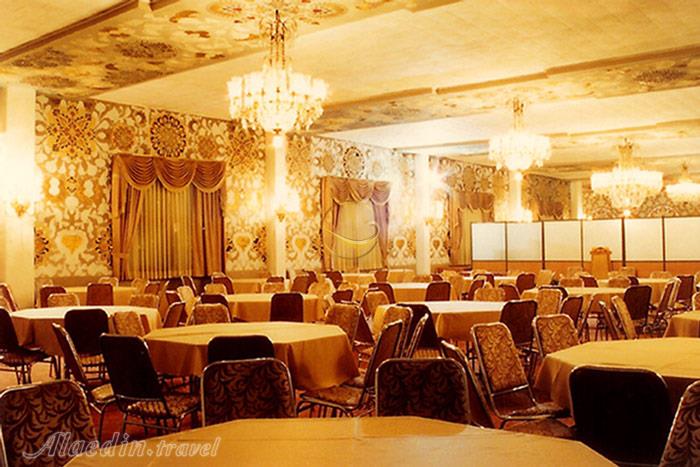 سالن زمرد هتل پارسیان کوثر تهران | علاءالدین تراول